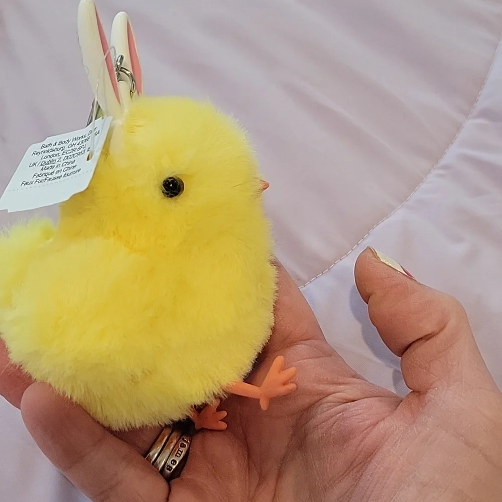 Bath & Body Works Yellow Bunny-Eared Plush Chick Sanitizer Holder